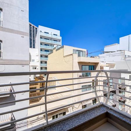 Modern 2Br Apt With Balconies In St Julians, Paceville - Apt 5 By Vaganza St. Julian's Zewnętrze zdjęcie