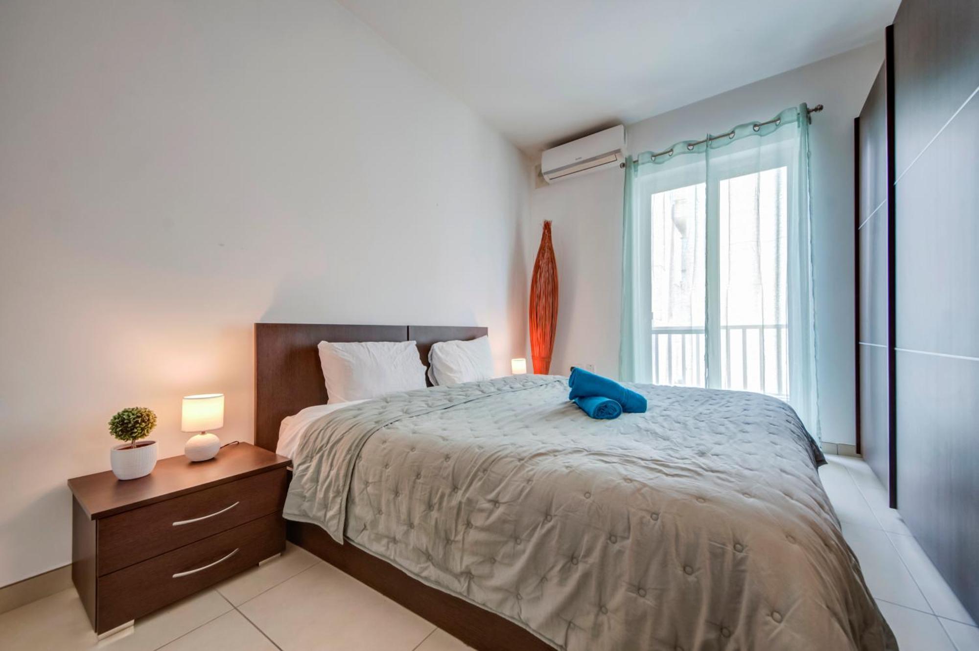Modern 2Br Apt With Balconies In St Julians, Paceville - Apt 5 By Vaganza St. Julian's Zewnętrze zdjęcie