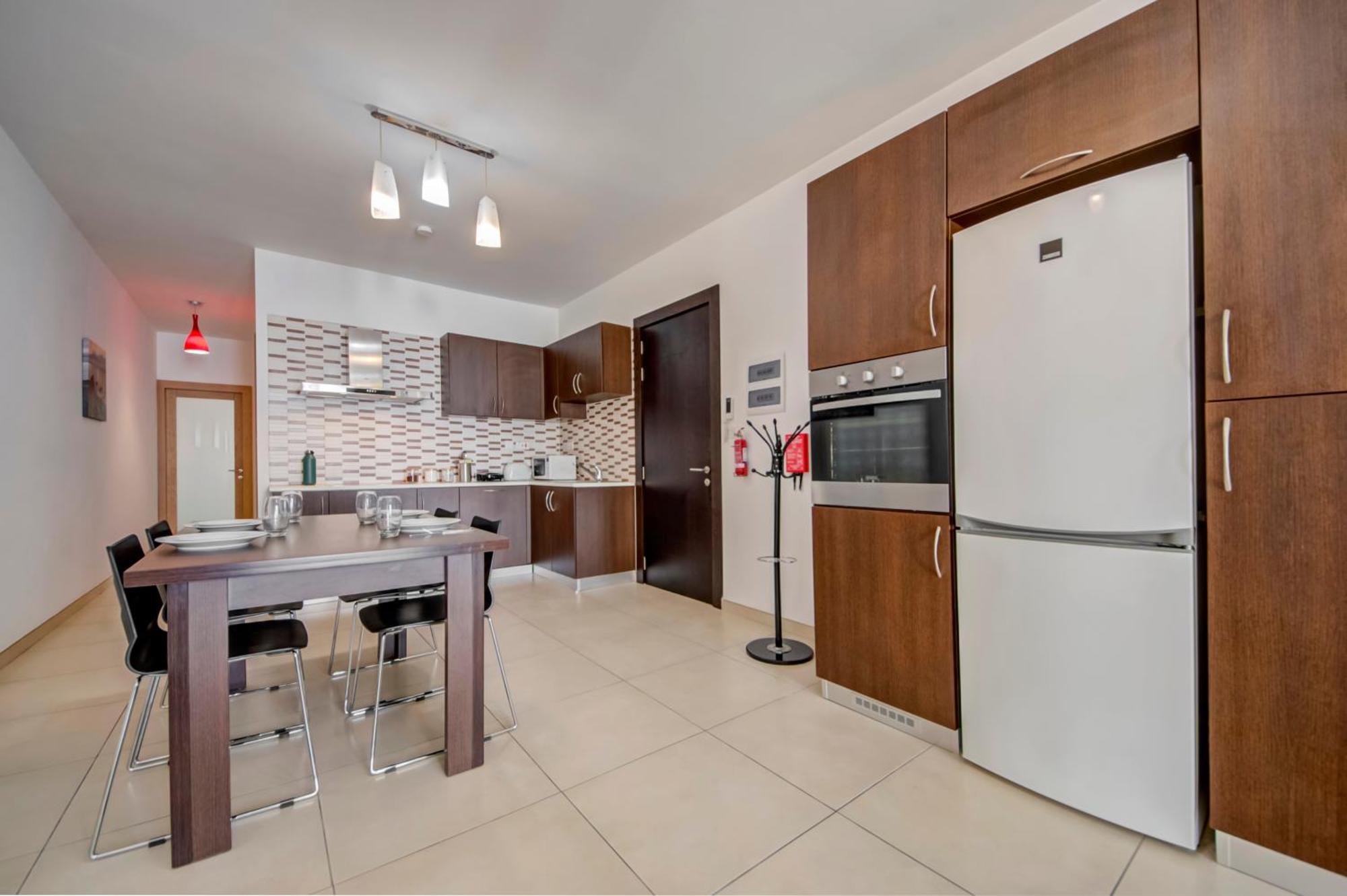 Modern 2Br Apt With Balconies In St Julians, Paceville - Apt 5 By Vaganza St. Julian's Zewnętrze zdjęcie