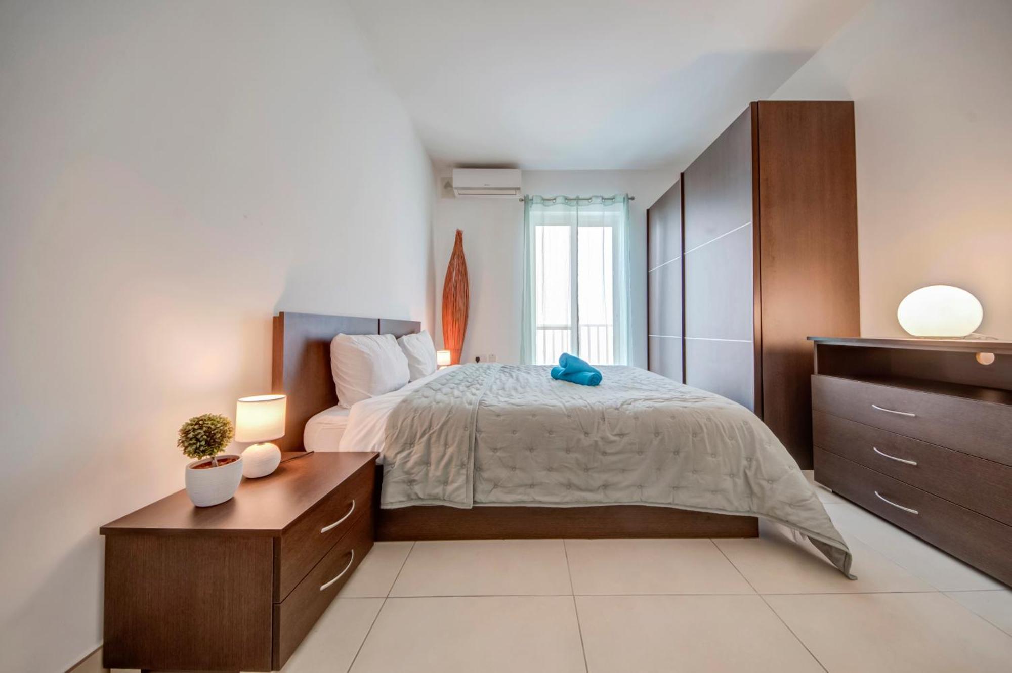Modern 2Br Apt With Balconies In St Julians, Paceville - Apt 5 By Vaganza St. Julian's Zewnętrze zdjęcie