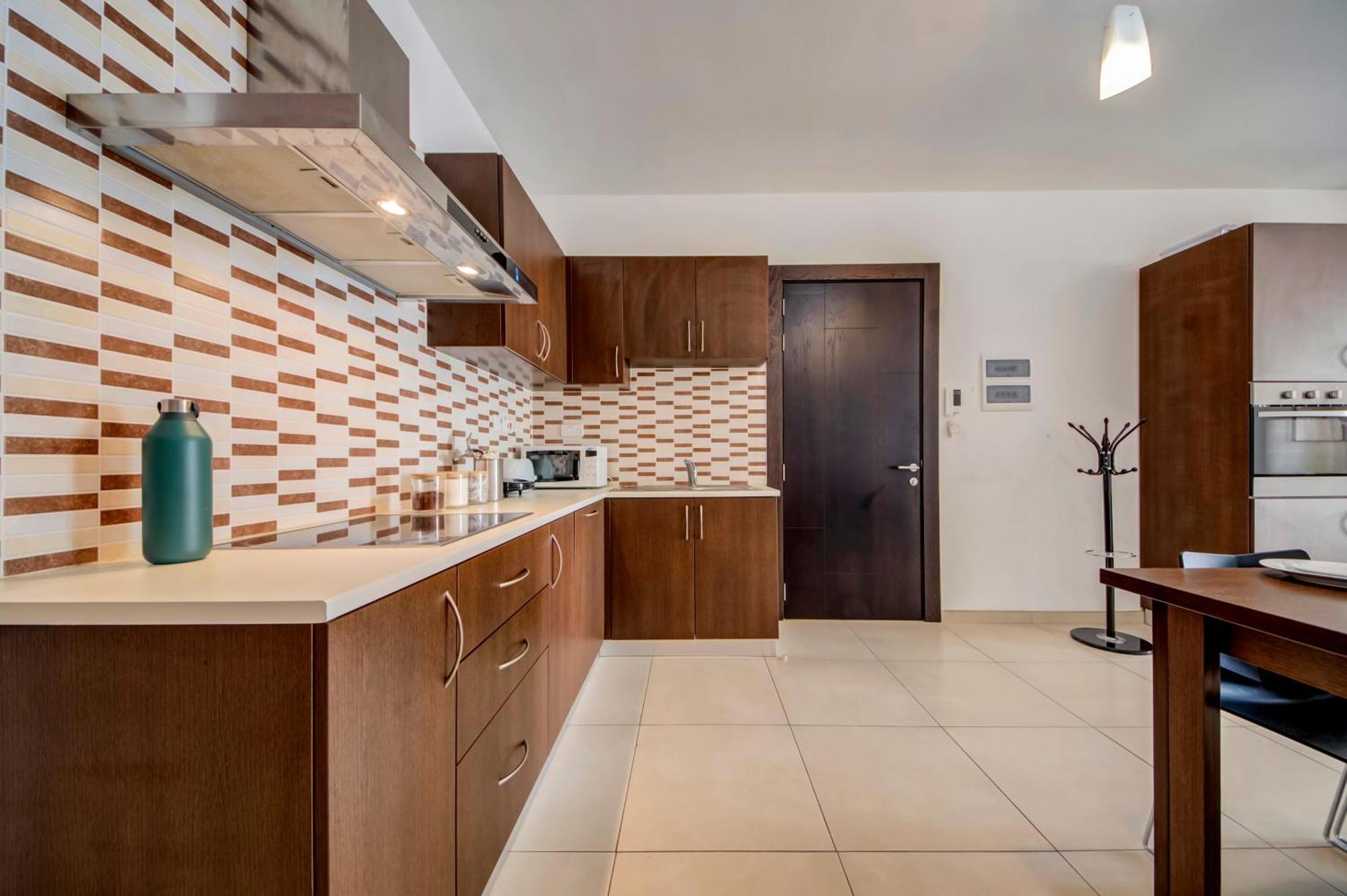 Modern 2Br Apt With Balconies In St Julians, Paceville - Apt 5 By Vaganza St. Julian's Zewnętrze zdjęcie
